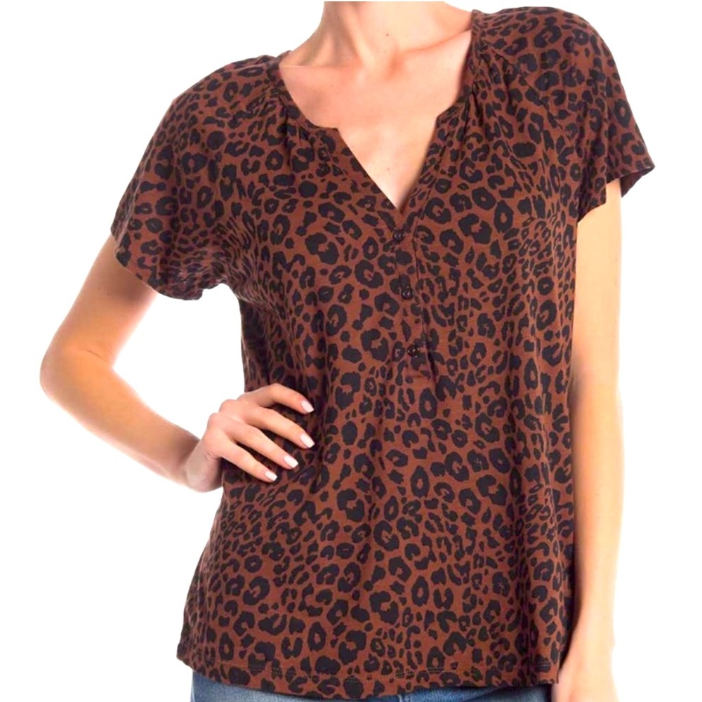 Sanctuary Leopard Print Henley style T Shirt size 3x